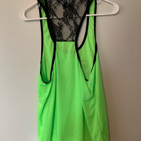 Tank top - Picture 3 of 3